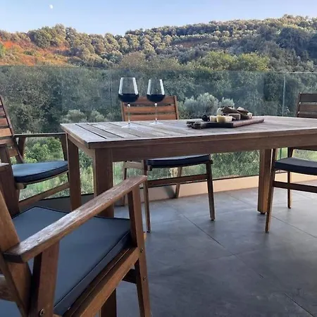 Ek Ornelakis, Luxury With Jacuzzi * Chania (Crete)