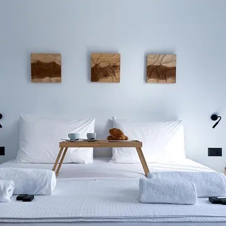 Ek Ornelakis, Luxury With Jacuzzi * 하니아