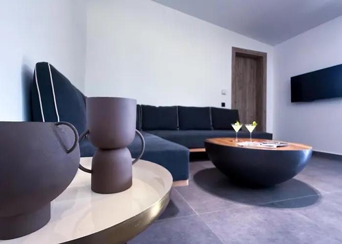 Ek Ornelakis, Luxury With Jacuzzi * Ханья (Крит)