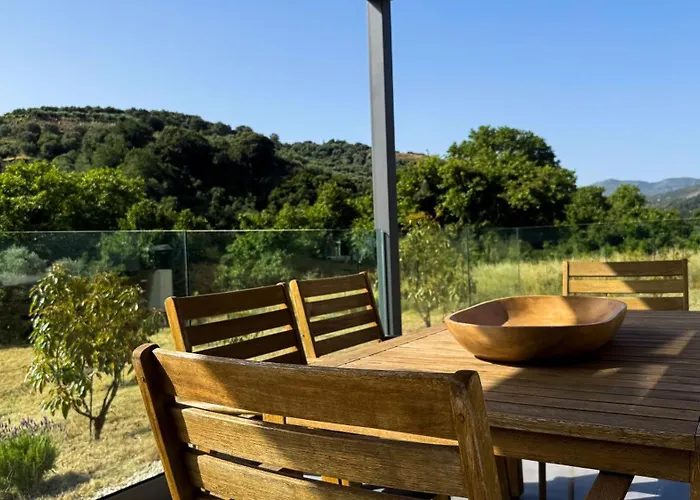 Apartment Ek Ornelakis, Luxury With Jacuzzi *