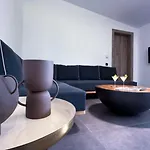 Ek Ornelakis, Luxury With Jacuzzi * Chania (Crete)