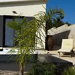 Ek Ornelakis, Luxury With Jacuzzi Apartament Chania (Crete)