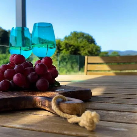 Ek Ornelakis, Luxury With Jacuzzi * Hriszí Aktí Haniá